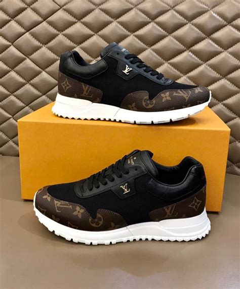 louis vuitton sneakers heren prijs|louis vuitton sneakers for sale.